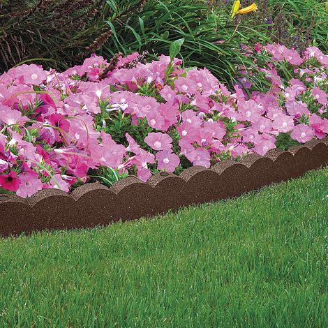 Eco-friendly Flexi Curve Scallop Border Edging from Dobies