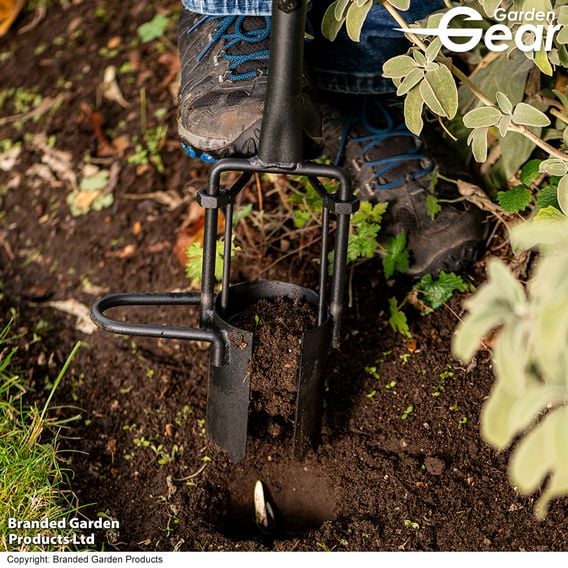 Garden Gear - Long Handle Bulb Planter