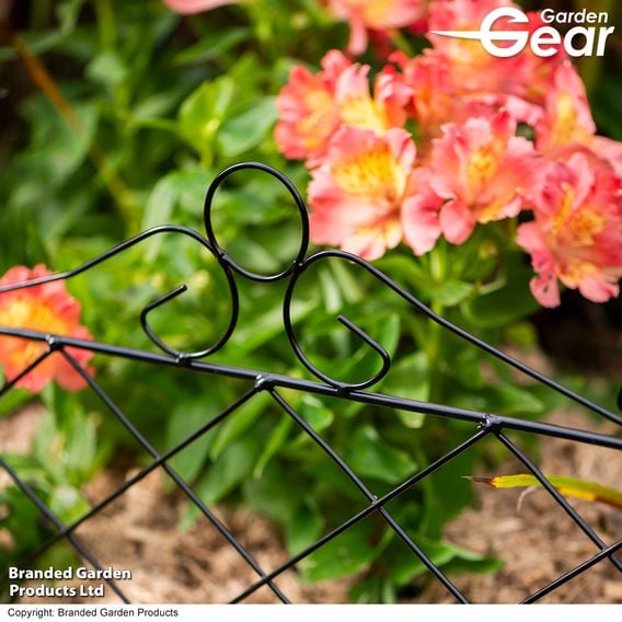 Garden Gear - Victorian Style Metal Border Fencing