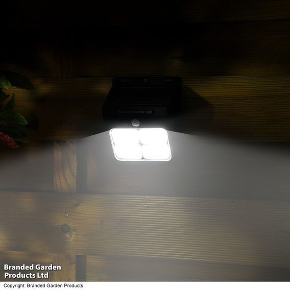 Garden Gear - 112 LED Motion Sensor Solar Light